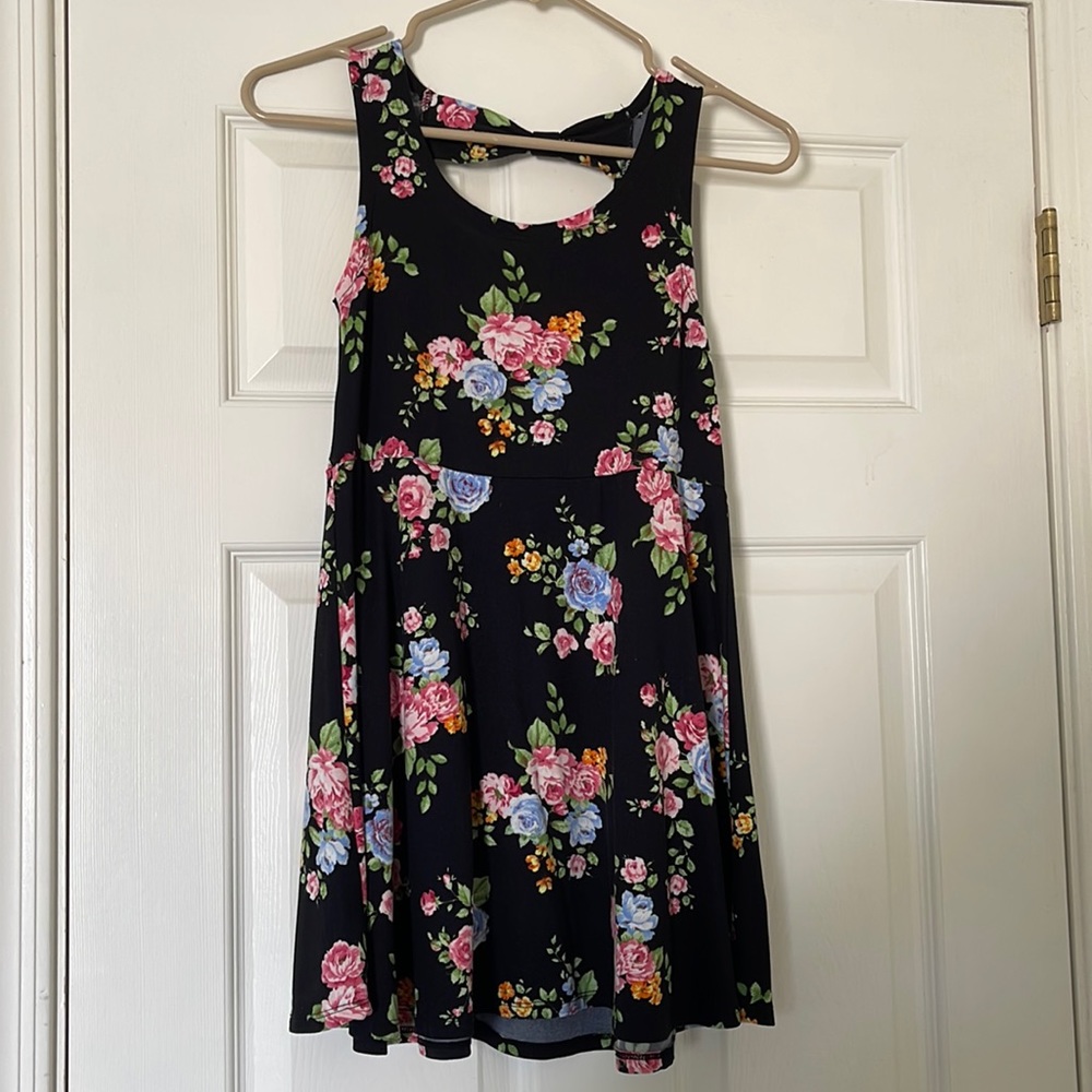 Pinc premium black flower dress size 10/12